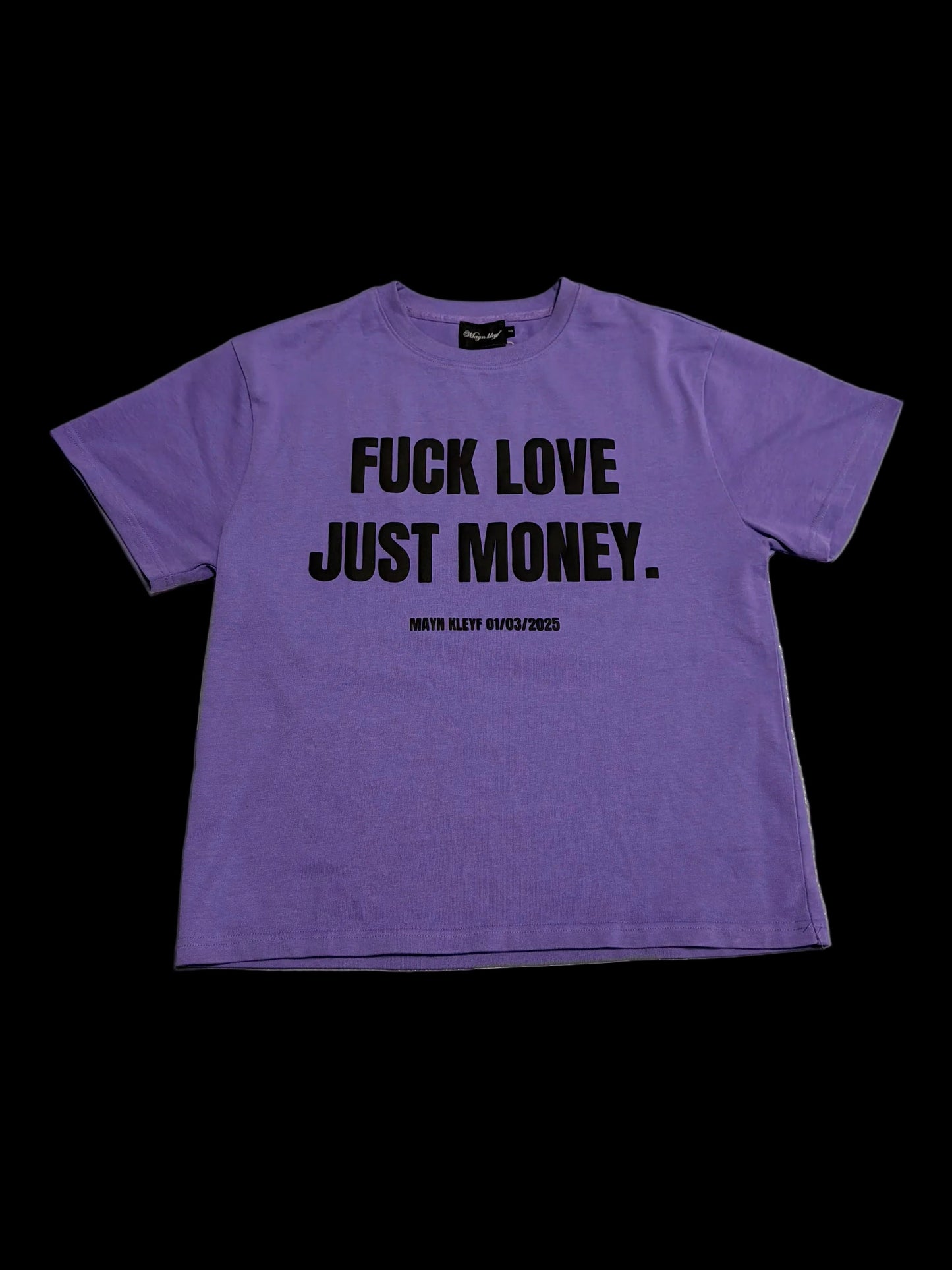 T-SHIRT
